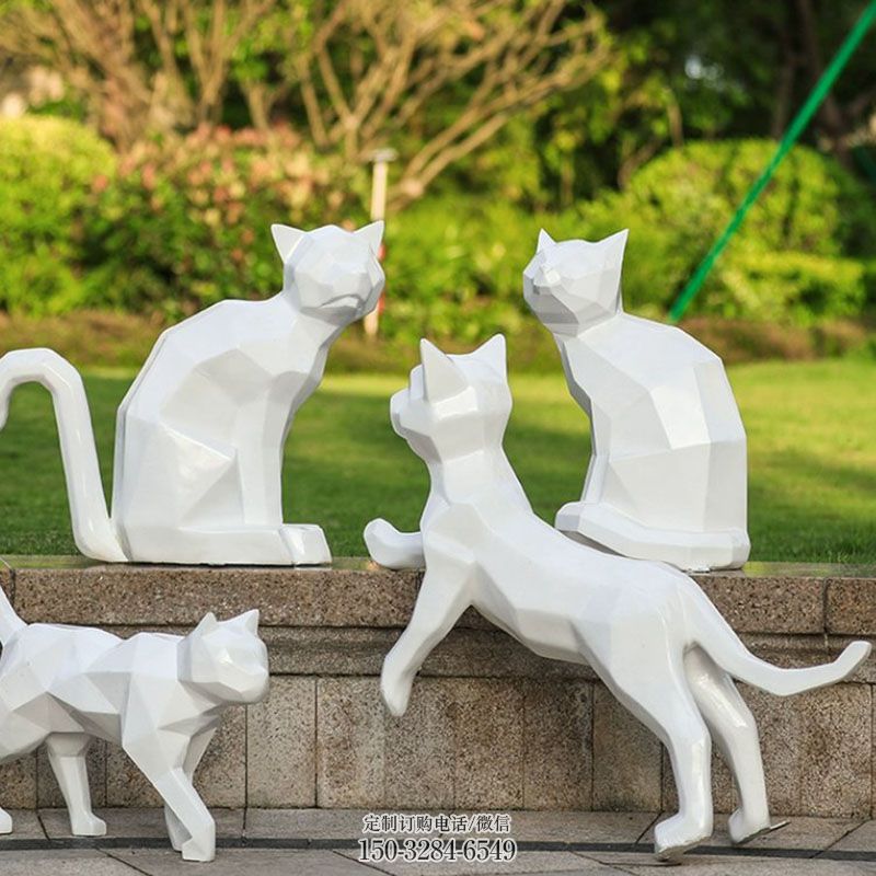 镜面小猫雕塑 园林动物雕塑摆件订做 城市广场不锈钢猫雕塑提供
