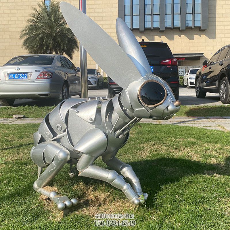 兔子雕塑抽象 公园景观动物雕塑供求 烤漆不锈钢兔子雕塑制造商