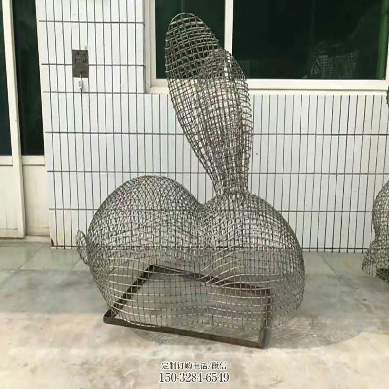 兔子雕塑生产 景观小品动物雕塑供需 公园景观不锈钢兔子雕塑供求