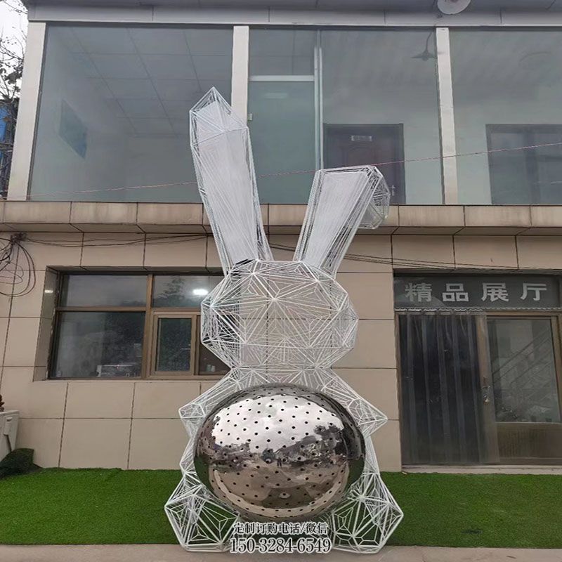 景观雕塑定做-城市摆件-钢铸大白兔雕塑