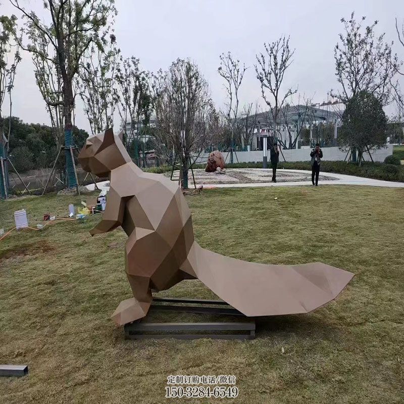 民俗铜松鼠雕塑 户外动物雕塑摆放制作 户外铜松鼠雕塑摆放精选