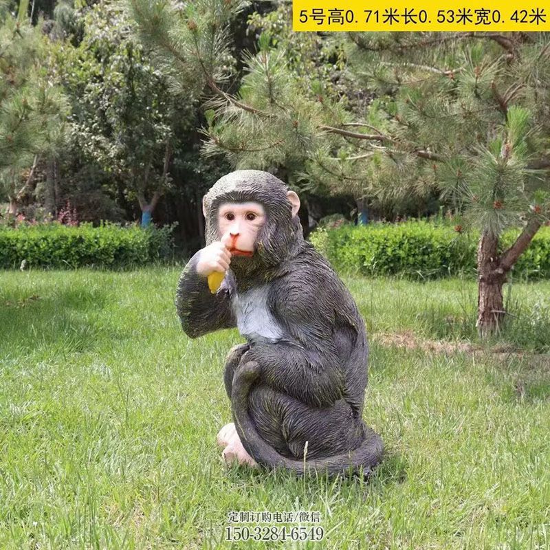 中式猴子雕塑 园林景观小猴子雕塑精选 园林玻璃钢猴子雕塑摆件订做
